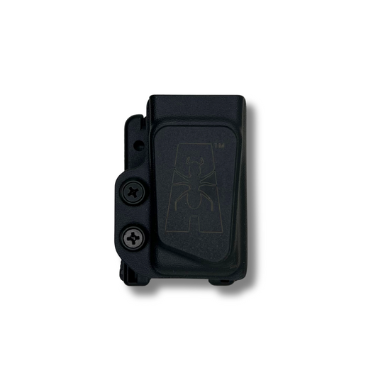 The MORPH Magazine Carrier