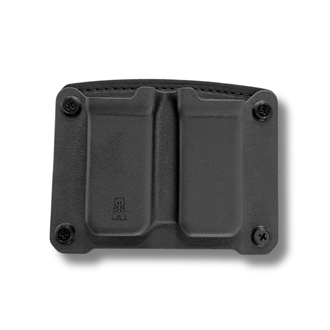 The LIEUTENANT Double Mag Pouch